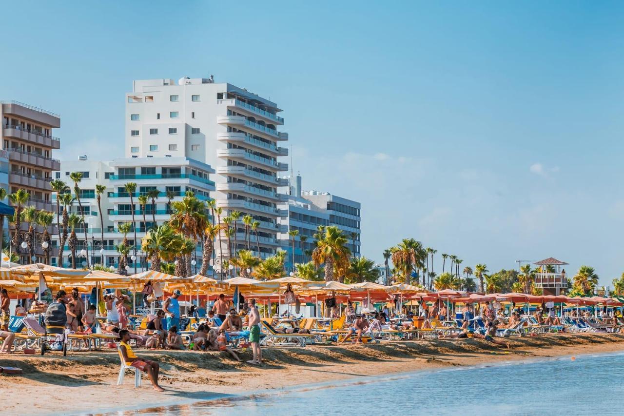 Sunorama Waterfront Apartment Larnaca Exteriér fotografie